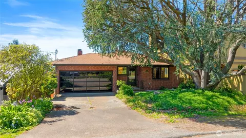 12253 9th Ave NW, Seattle, WA 98177