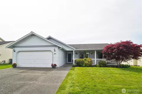 215 S 28th St, Mount Vernon, WA 98274