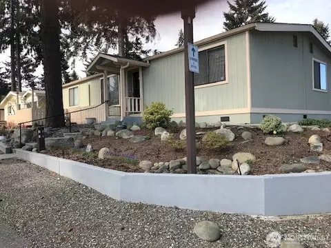 240 Parkwood Blvd, Sequim, WA 98382
