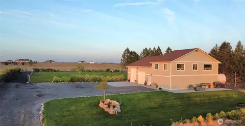 7278 Stonecrest Rd, Moses Lake, WA 98837