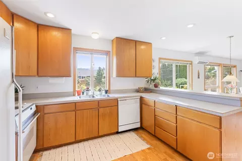 961 E Willow St, Sequim, WA 98382 photo 17