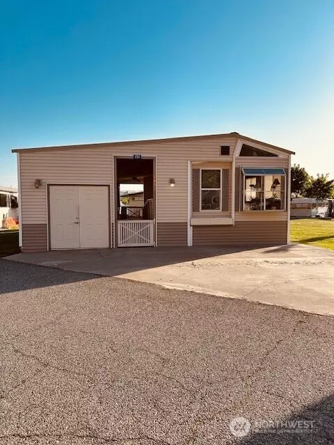 8818 Crescent Bar Rd NW #151, Quincy, WA 98848