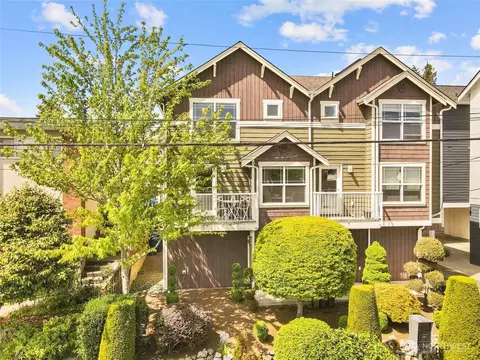 4507 Woodland Park Ave N #A, Seattle, WA 98103
