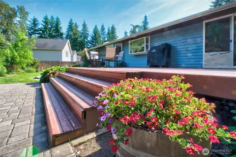 Exterior - 13915 23rd Dr SE, Mill Creek, WA 98012 photo 8 of 14
