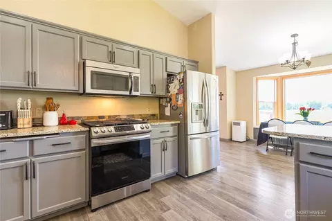 2995 Haynie Rd, Custer, WA 98240 photo 11