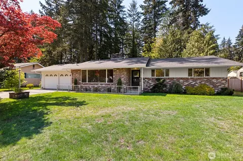 2305 Sycamore St SE, Lacey, WA 98503