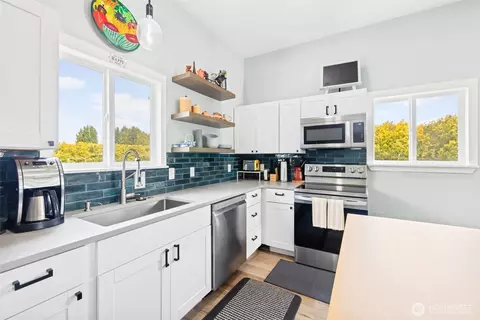Kitchen - 1396 Heath Rd, Sequim, WA 98382 photo 3 of 4