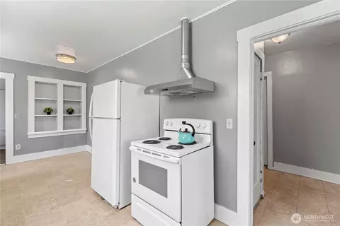 314 E Okanogan Ave, Chelan, WA 98816 photo 9