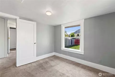 314 E Okanogan Ave, Chelan, WA 98816 photo 20