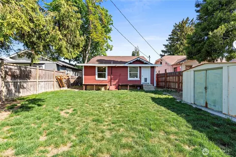 314 E Okanogan Ave, Chelan, WA 98816 photo 24