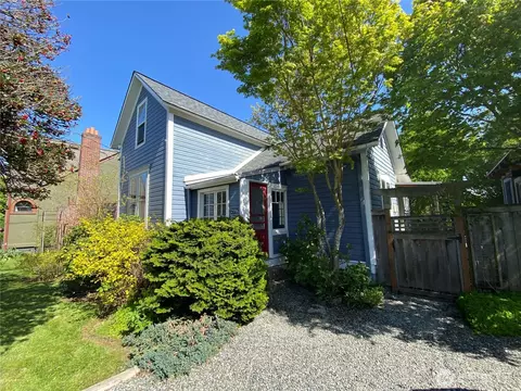 2106 B St, Bellingham, WA 98225