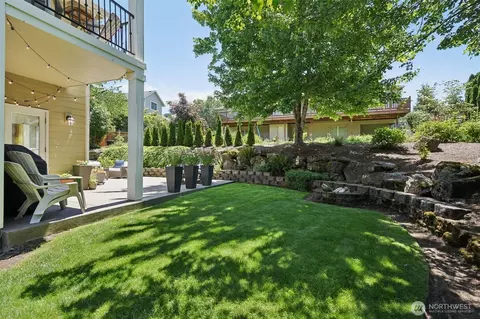Exterior - 1610 NW 34th Ave, Camas, WA 98607 photo 6 of 10
