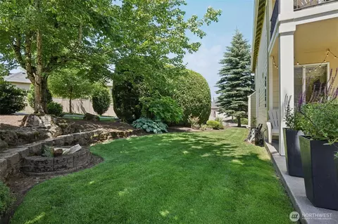 Exterior - 1610 NW 34th Ave, Camas, WA 98607 photo 5 of 10