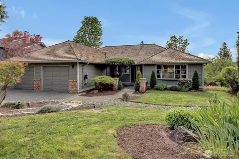 14219 209th Ave NE, Woodinville, WA 98077