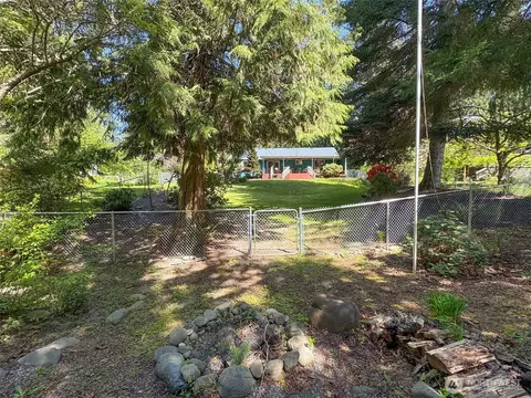 Exterior - 401 Dungeness Mdws, Sequim, WA 98382 photo 9 of 11