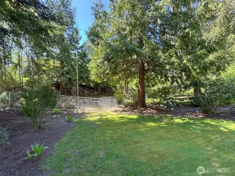 Exterior - 401 Dungeness Mdws, Sequim, WA 98382 photo 8 of 11