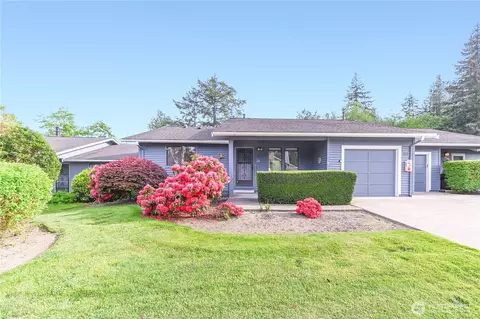 2810 Firwood Ln #206, Mount Vernon, WA 98273