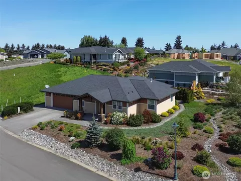 1250 Jones Farm Rd, Sequim, WA 98382