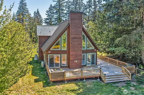 4716 167th Ave NW, Lakebay, WA 98349