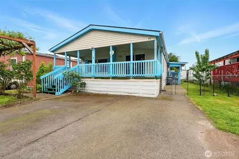 15920 55th St E #39, Sumner, WA 98390