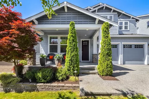 9213 Ash Ave SE, Snoqualmie, WA 98065