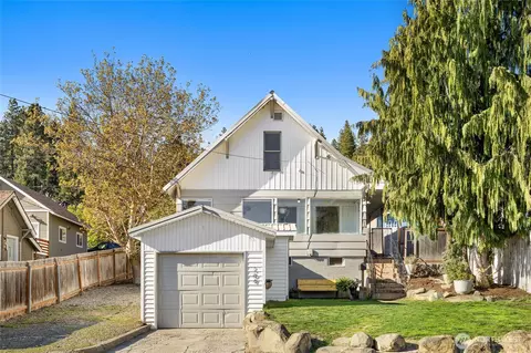 104 W 5th St, Cle Elum, WA 98922