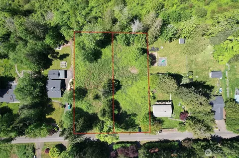 21351 Howard Ave NE, Kingston, WA 98346