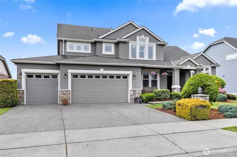 1810 Pointe Woodworth Dr NE, Tacoma, WA 98422