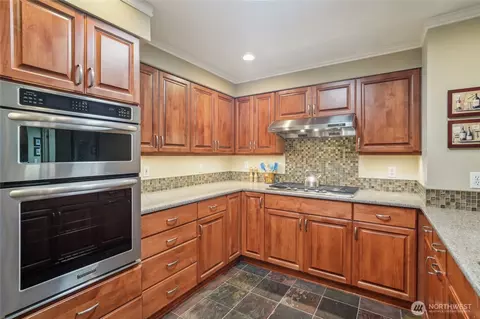 Kitchen - 215 20th Ave E #305, Seattle, WA 98112 photo 2 of 4