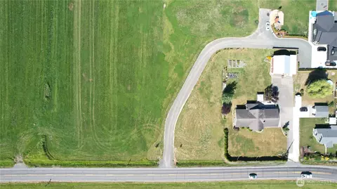 214 Mead Ave, Everson, WA 98284 photo 4