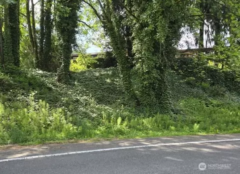 5311 Slade Way, Tukwila, WA 98168