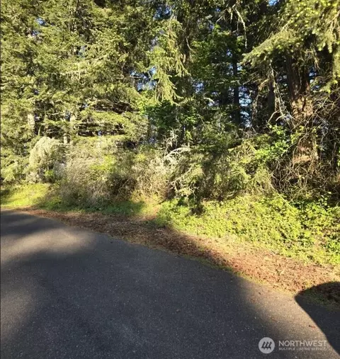 7925 Incline Dr SE, Olympia, WA 98513