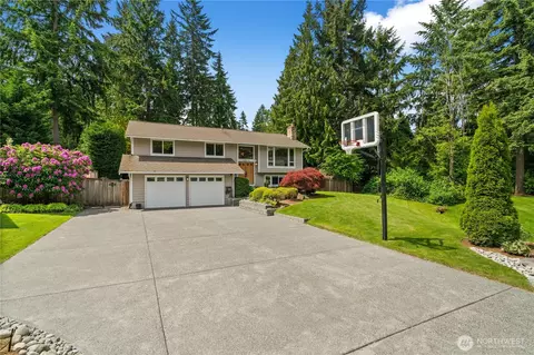 10811 164th Pl NE, Redmond, WA 98052