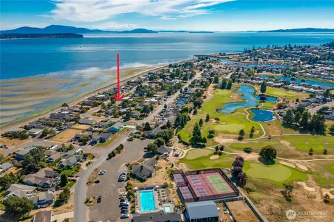 5440 Tsawwassen Loop, Blaine, WA 98230