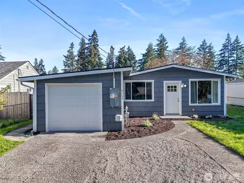 9703 Kenwood Dr SW, Lakewood, WA 98498