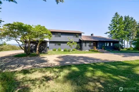 15410 Sandridge Rd, Long Beach, WA 98631