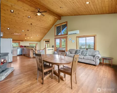 Dining - 41 Red Tail Ridge Rd, Twisp, WA 98856 photo 2 of 2