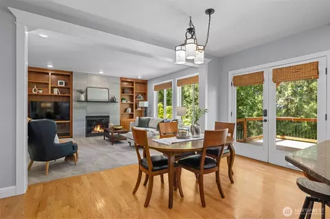 Dining - 10317 NE 194th St, Bothell, WA 98011 photo 4 of 4