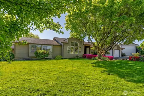 2350 38th Ave, Longview, WA 98632