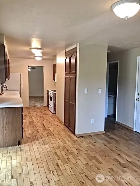 17228 29th Dr SE, Bothell, WA 98012 photo 3