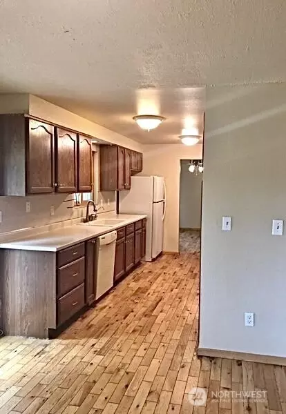 17228 29th Dr SE, Bothell, WA 98012 photo 4