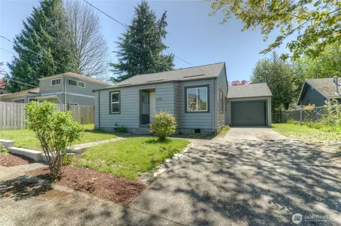 1635 Glass Ave NE, Olympia, WA 98506