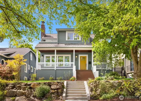 5207 37th Ave NE, Seattle, WA 98105