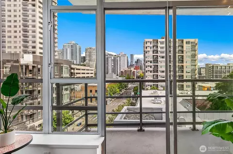 2929 1st Ave #719, Seattle, WA 98121