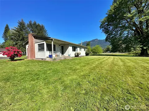 308 State Route 131, Randle, WA 98377