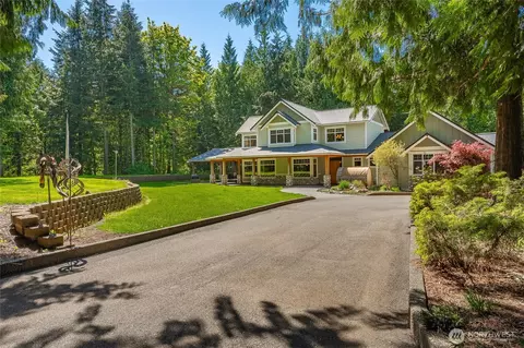 5941 Cedarsong Ln, Bellingham, WA 98226