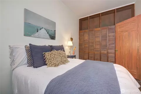 Bedroom - 409 16th Ave E #21, Seattle, WA 98112 photo 1 of 2