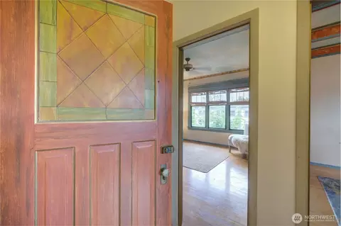 Entry Way - 409 16th Ave E #21, Seattle, WA 98112 photo 2 of 2