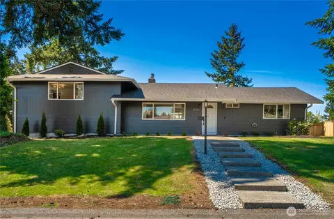 10714 111th Ave SW, Tacoma, WA 98498