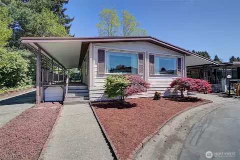 21800 107th Pl SE #9, Kent, WA 98031